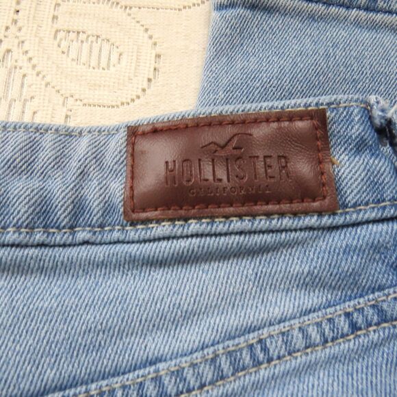 Hollister Ultra High Rise Mom Bandana Patched Jeans  3R(27) Light Wash - Picture 8 of 11